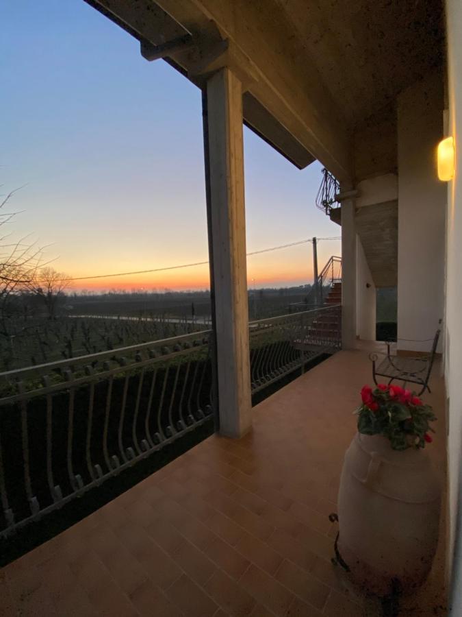 Casa Luigi - Appartamenti A ペスキエーラ・デル・ガルダ エクステリア 写真